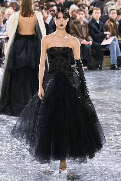 Look 34